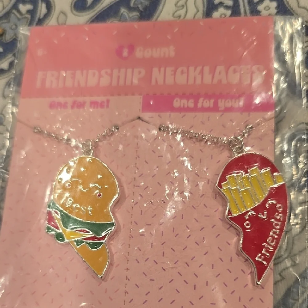 ❤️10/$20 New Friendship Necklace Set with Hamburger and Fries Valentines Day